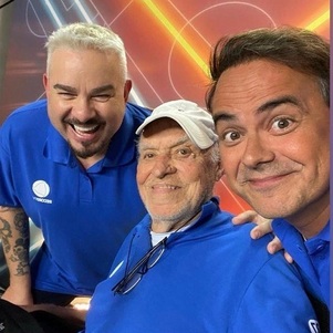 Bola e Carioca durante transmiss&atilde;o do Campeonato Paulista em 2022 &mdash; Foto: Divulga&ccedil;&atilde;o/RecordTV/ND