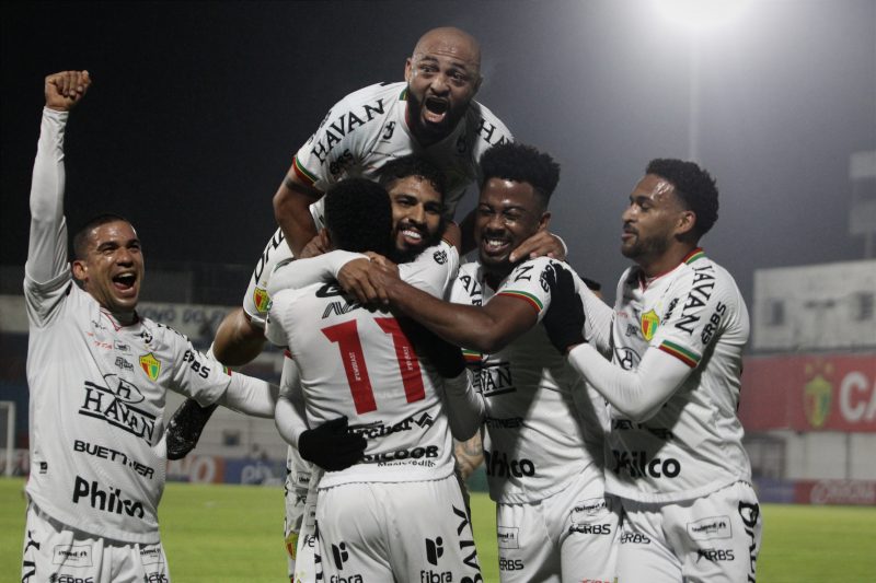 Brusque vence o Operário pela Série B