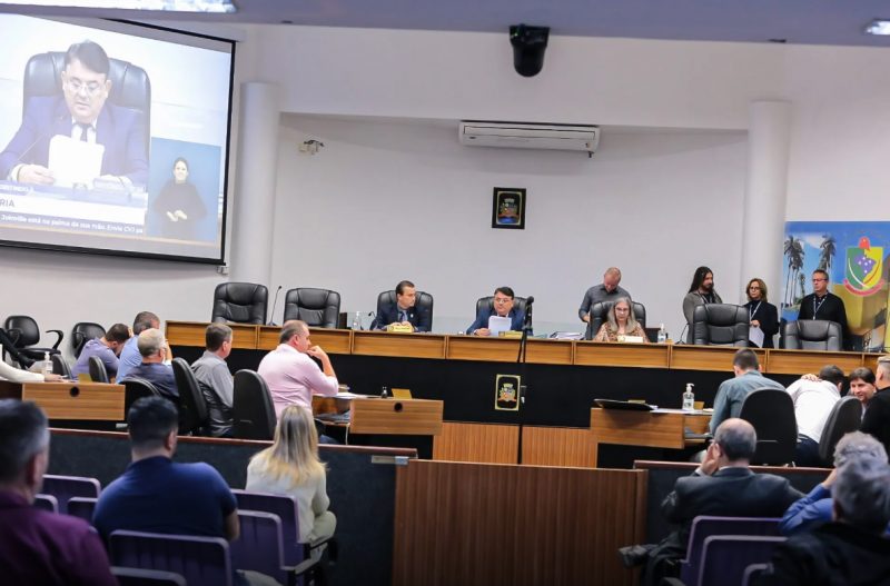 Proibição do uso de banheiro unissex em Joinville