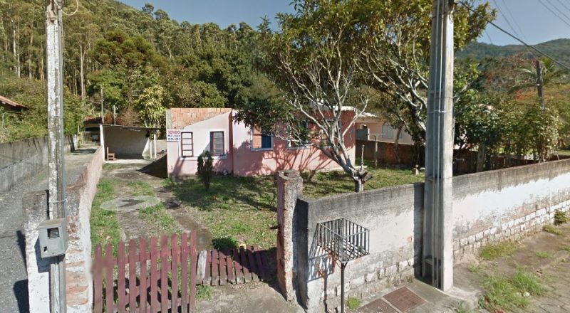 Casa de Roz&aacute;lia Paulina Ferreira em imagem de julho de 2011 – Foto: Google Street View/Reprodu&ccedil;&atilde;o/ND