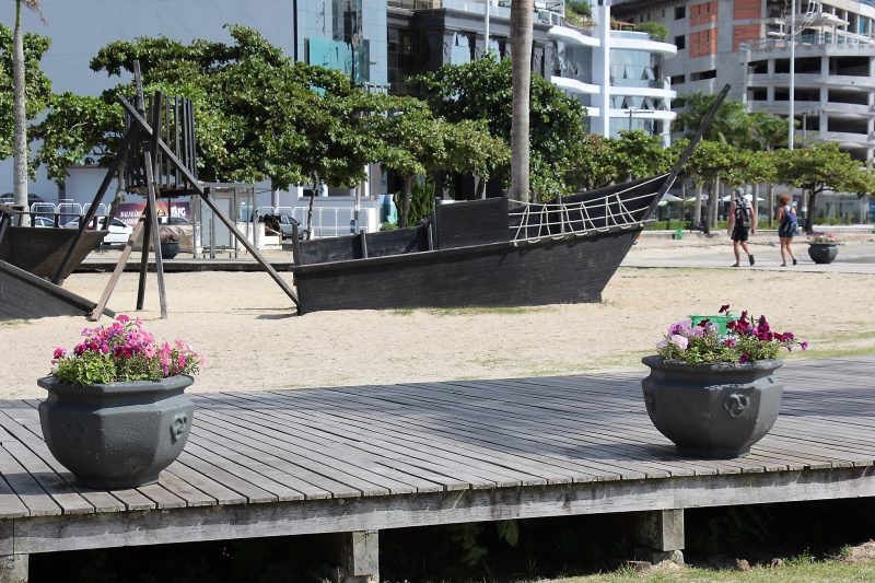 Parquinho onde acidente aconteceu fica na Barra Sul – Foto: Celso Peixoto/PMBC/Divulga&ccedil;&atilde;o/ND