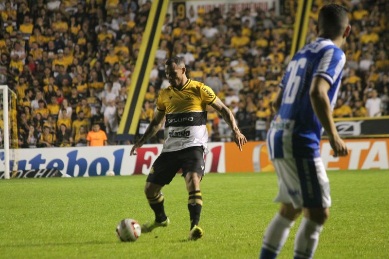 Crici&uacute;ma vence o CSA de virada pela S&eacute;rie B – Foto: Celso da Luz/Crici&uacute;ma E.C