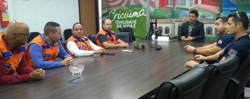 Defesa Civil de Crici&uacute;ma recebeu visita nesta quarta-feira de representantes da Defesa Civil de Senador Canedo – Foto: Divulga&ccedil;&atilde;o/ND
