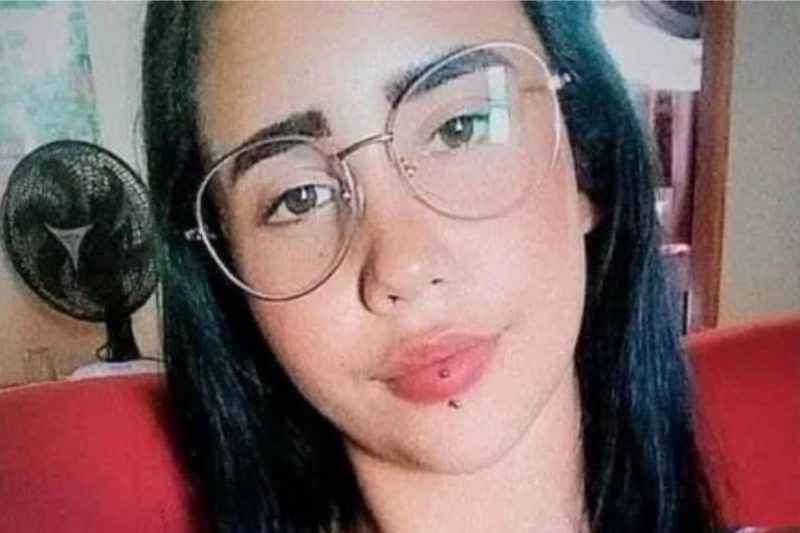 Jovem de 15 anos morre de infecção após colocar piercing em casa, em MG -  Jornal O Globo