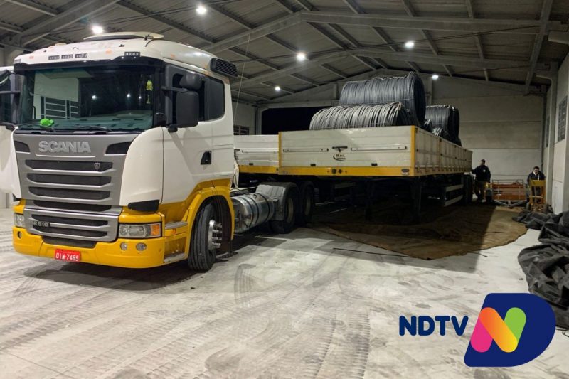 Caminh&atilde;o e carga foram encontrados em galp&atilde;o da zona Sul de Joinville – Foto: Ricardo Alves/NDTV