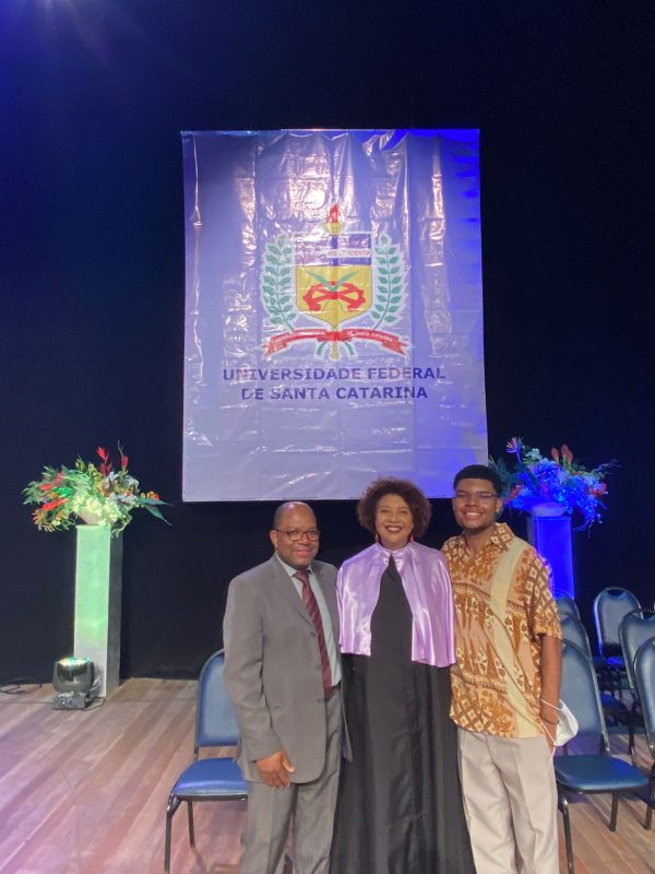 De fam&iacute;lia simples, a educa&ccedil;&atilde;o sempre foi a &uacute;nica alternativa para melhorar a situa&ccedil;&atilde;o financeira dos que viriam no futuro. – Foto: Divulga&ccedil;&atilde;o/ND