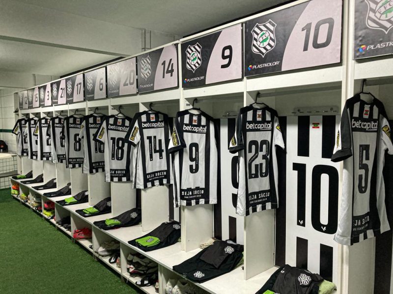 Figueirense precisa da vit&oacute;ria diante do Botafogo, no Scarpelli&nbsp; – Foto: Eduardo Pauli/FFC/Divulga&ccedil;&atilde;o/ND