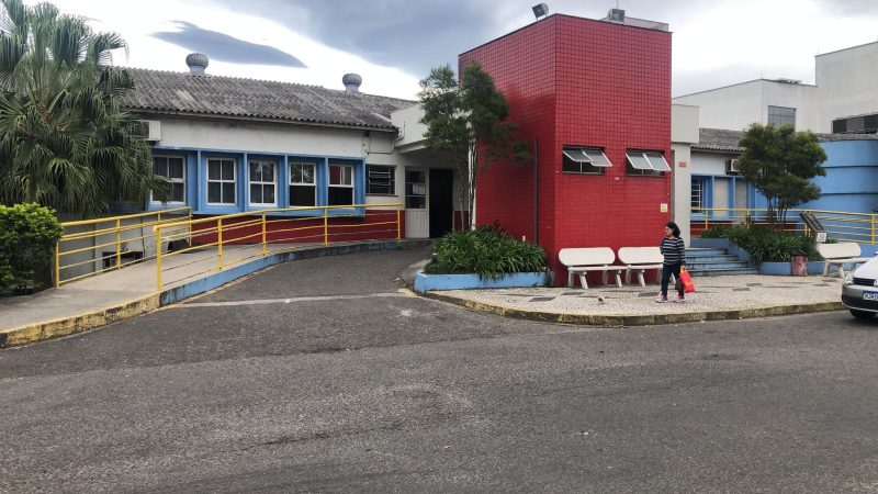 Ap&oacute;s lota&ccedil;&atilde;o em hospital infantil de Crici&uacute;ma, Estado anuncia leitos e investimento de R$ 4 mi&nbsp;– Foto: Juno C&eacute;sar/NDTV