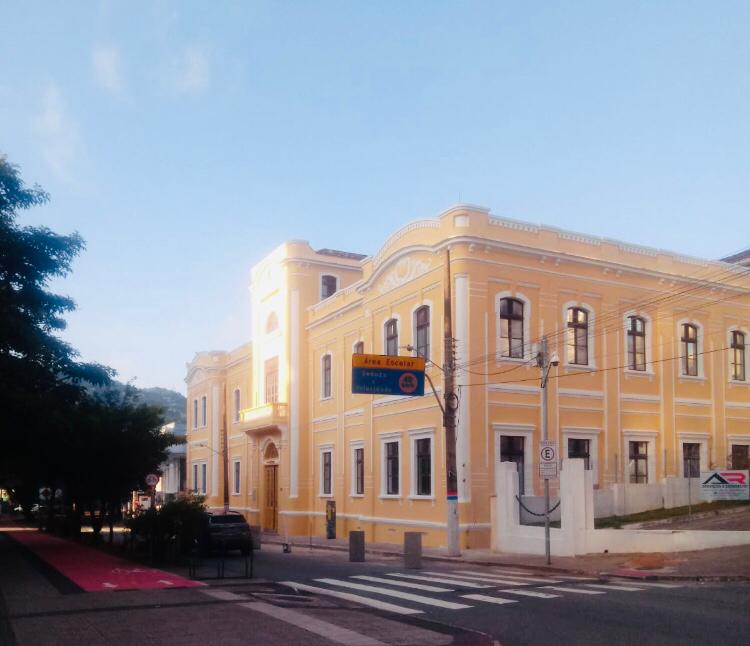 Im&oacute;vel hist&oacute;rico da d&eacute;cada de 1920 passou por revitaliza&ccedil;&atilde;o – Foto: Divulga&ccedil;&atilde;o/ND