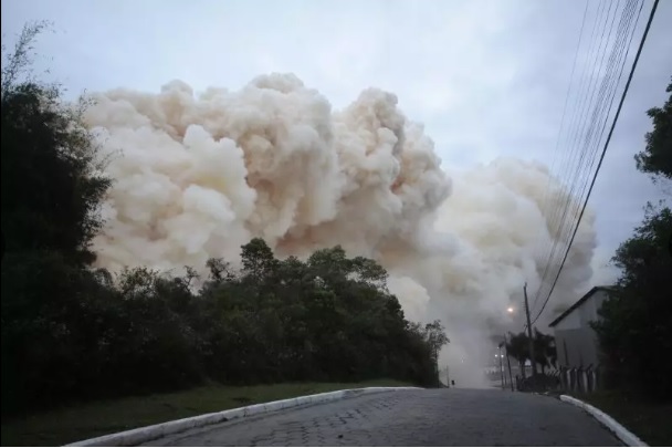 ocorrência que teve atuação dos bombeiros voluntários de joinville