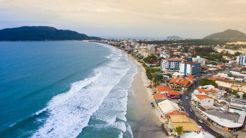 Praia de Ingleses, no Norte da Ilha de SC – Foto: Leonardo Sousa