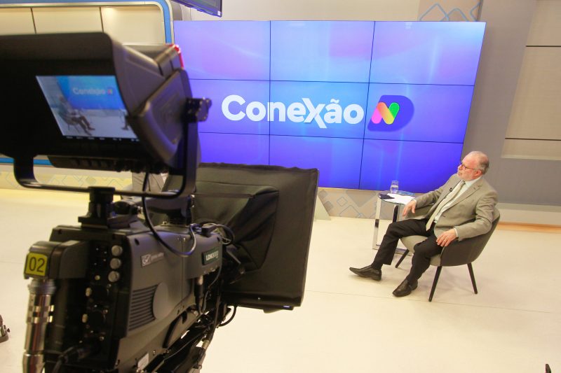 Novo reitor da UFSC concedeu entrevista ao jornalista Moacir Pereira – Foto: Leo Munhoz/ND