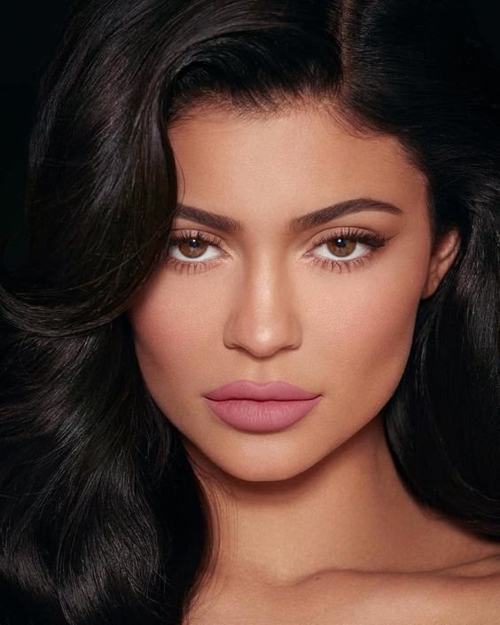 Avocado toast, essa é uma torrada que cai bem no café da manha, lanche da tarde e como um jantar mais fit, afinal é super health!