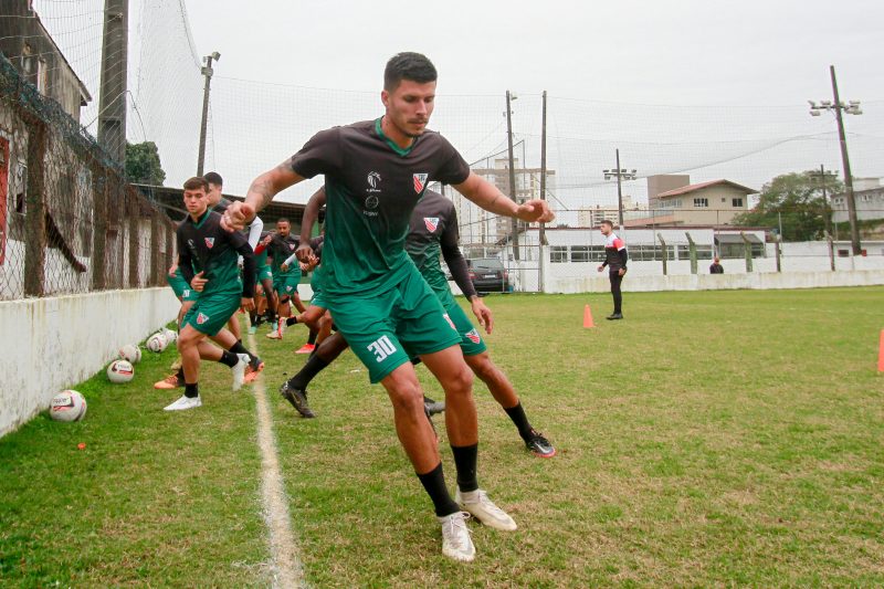 Atlético Catarinense enfrenta o Metropolitano pela Série B do Campeonato Catarinense