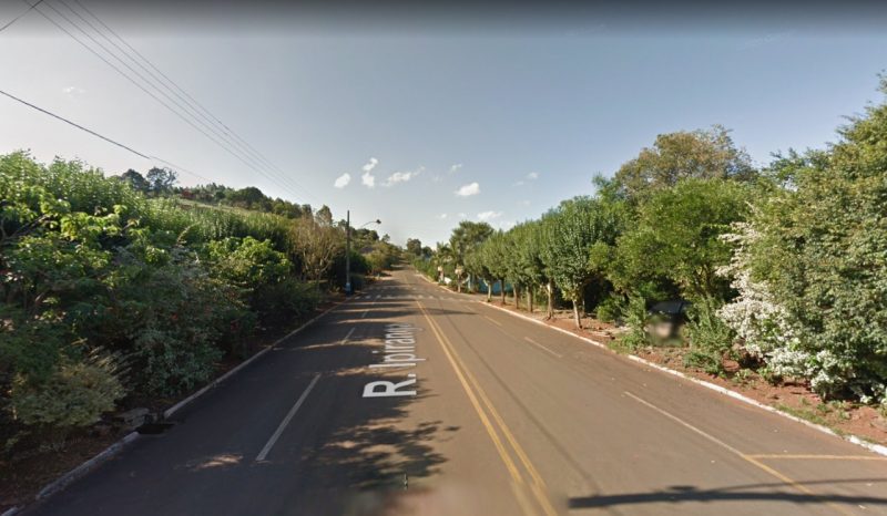 Rua Ipiranga em Águas Frias 