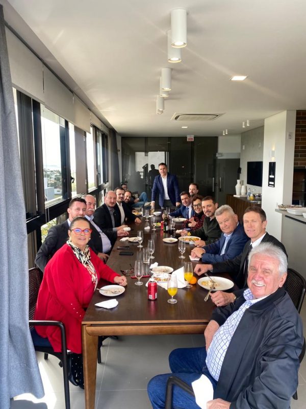 Reuni&atilde;o da bancada do MDB com governador Mois&eacute;s – Foto: Divuoga&ccedil;&atilde;o