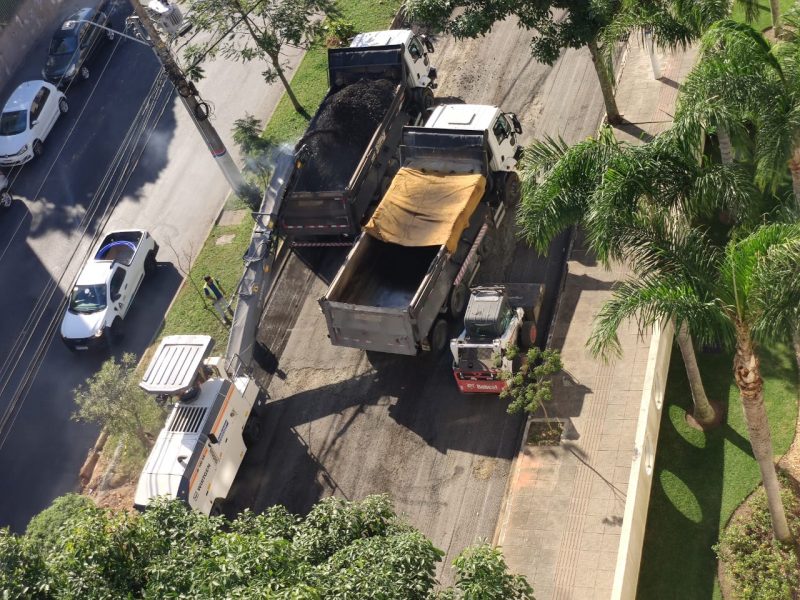 A obra, que come&ccedil;ou no &uacute;ltimo m&ecirc;s, faz parte da ampla revitaliza&ccedil;&atilde;o pela qual vai passar a Nagib Jabor e duas vias cont&iacute;nuas: a Travessa Pedro Ant&ocirc;nio Corval&atilde;o e a Rua Coronel Caetano Costa, todas no mesmo bairro – Foto: PMF/Divulga&ccedil;&atilde;o/MD