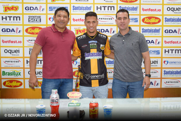 Vinícius Leite foi apresentado pelo Novorizontino