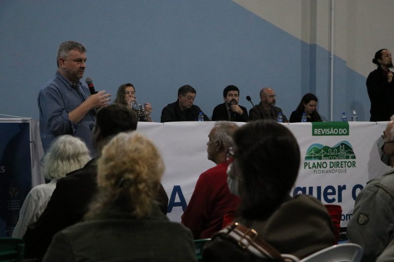 Um dos pontos importantes debatidos na revis&atilde;o &eacute; a necessidade de ampliar o com&eacute;rcio e servi&ccedil;os dos bairros da Capital – Foto: Mauricio Ponce/PMF/Divulga&ccedil;&atilde;o/ND