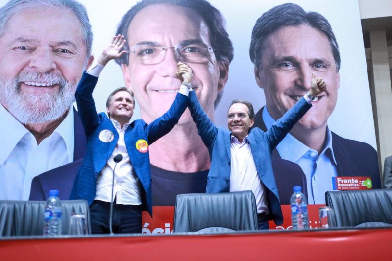 D&eacute;cio Lima &eacute; candidato ao Governo pelo PT e D&aacute;rio Berger pelo PSB. Os partidos est&atilde;o na Frente Democr&aacute;tica e D&eacute;cio quer o PDT – Foto: Denner Ovidio/PT/Divulga&ccedil;&atilde;o/ND