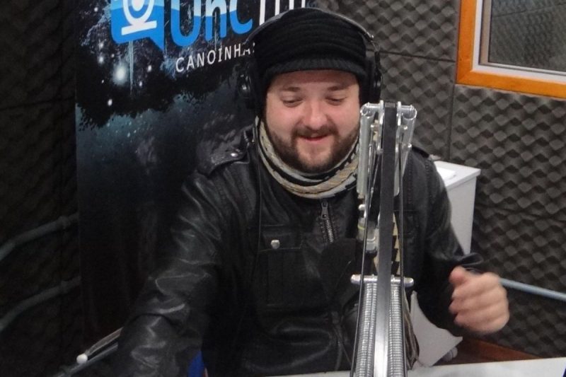Paulo era coordenador da R&aacute;dio UnC FM – Foto: Reprodu&ccedil;&atilde;o/Internet