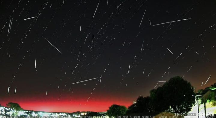 PHOTOS: More than 700 meteors light up the sky in just one night in SC