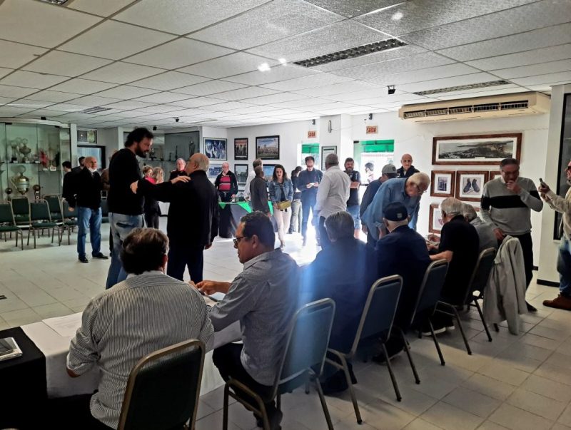 Vota&ccedil;&atilde;o aconteceu neste s&aacute;bado no memorial do est&aacute;dio Orlando Scarpelli – Foto: Figueirense/Divulga&ccedil;&atilde;o