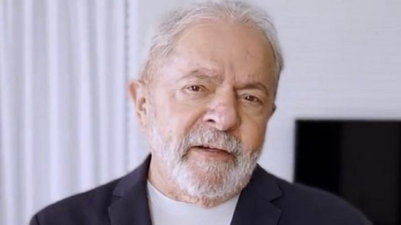 Lula compara PEC a sorvete e diz que pessoas ficam com 'palito na mão'