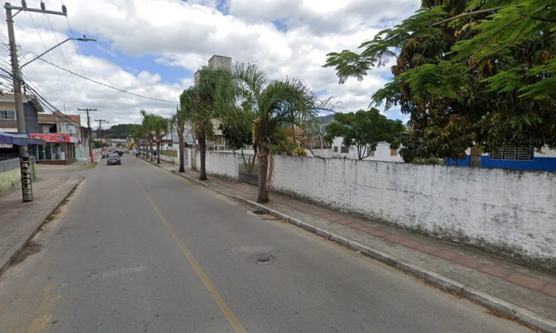 Homem foi achado morte a tiros na rua Pedro &Aacute;lvares Cabral, no bairro Jardim Eldorado – Foto: Google Maps/Divulga&ccedil;&atilde;o/ND