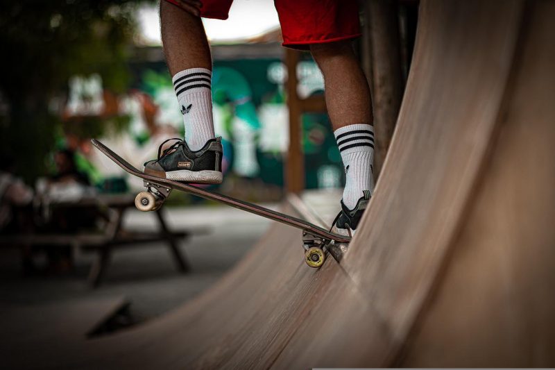 Skatistas poderão praticar manobras neste domingo (3) em local próximo à antiga pista de skate da Trindade &#8211; Foto: Pixabay