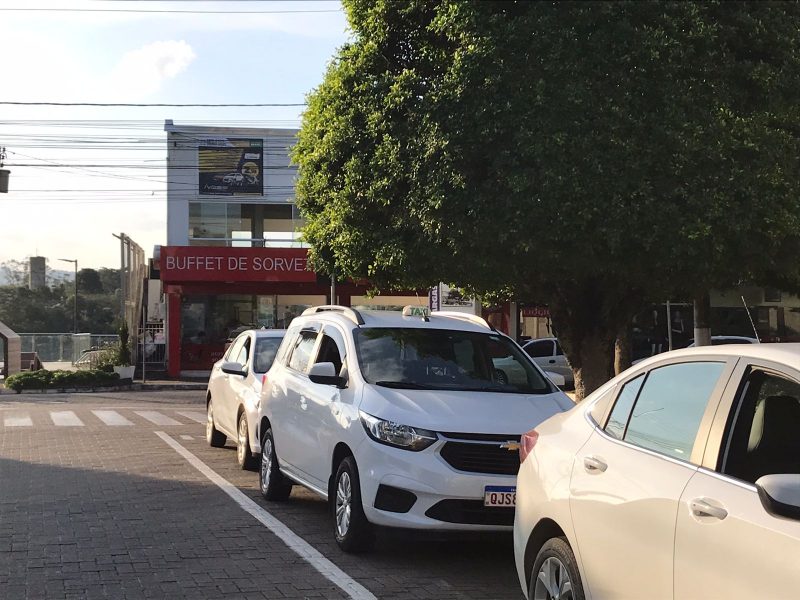 Taxistas v&atilde;o receber benef&iacute;cio do governo federal. – Foto: Divulga&ccedil;&atilde;o/ Prefeitura de Gaspar/ND