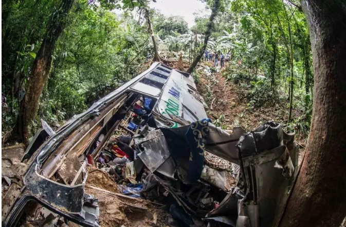 ocorrência que teve atuação dos bombeiros voluntários de joinville