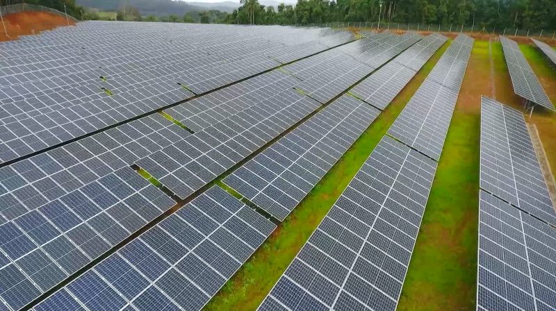 Usina com 5.840 placas solares foi constru&iacute;da em Piratuba, no Meio-Oeste catarinense