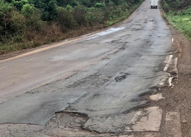 Um dos trechos cr&iacute;ticos &eacute; na SC-480, entre Xanxer&ecirc; e Bom Jesus. &mdash; Foto: Ricardo Saporiti/FIESC/ND