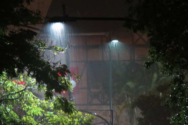 V&oacute;rtice cicl&ocirc;nico mant&eacute;m chuva intensa em Blumenau – Foto: Divulga&ccedil;&atilde;o/Prefeitura de Blumenau/ND