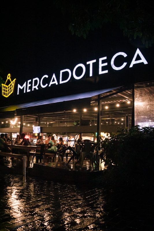 O local ainda concentra o complexo gastron&ocirc;mico Mercadoteca Floripa – Foto: Arquivo Grupo Pedra Branca