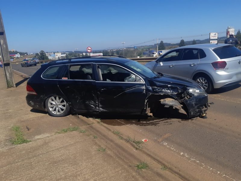 Ocorr&ecirc;ncia foi atendida na BR-480 em Chapec&oacute;. – Foto: PRF/Divulga&ccedil;&atilde;o/ND