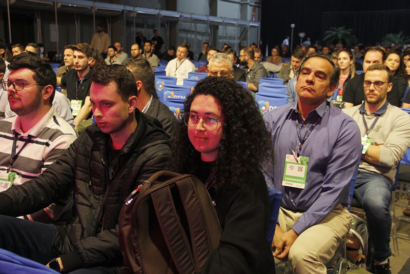 P&uacute;blico presente no SBSS atento &agrave;s palestras – Foto: MB Comunica&ccedil;&atilde;o/ND