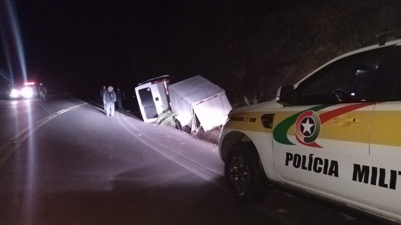 Mini&ocirc;nibus era um FIAT/DUCATO com a placa de S&atilde;o Paulo capital – Foto: PMRv/Divulga&ccedil;&atilde;o/ND