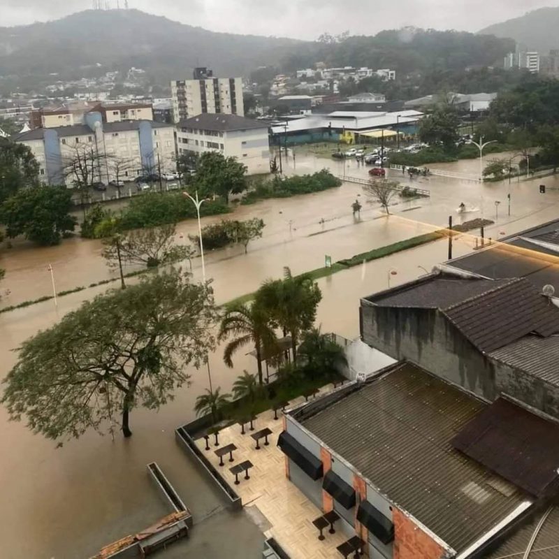 Joinville registra v&aacute;rios pontos de alagamento – Foto: SSPV&iacute;deos/Divulga&ccedil;&atilde;o