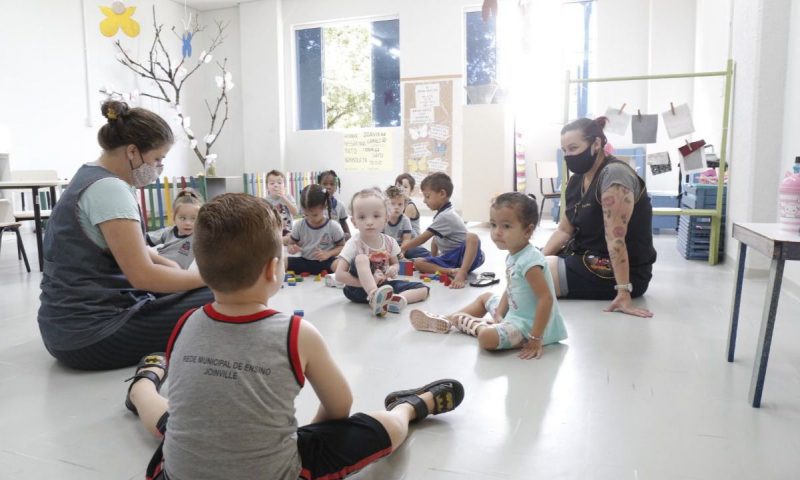 Joinville contrata empresa para fazer concurso público da Educação