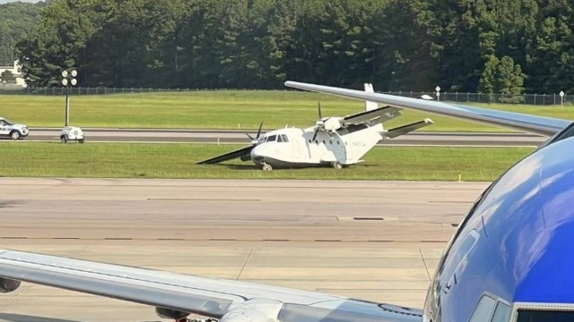 Avi&atilde;o precisou passar por pouso de emerg&ecirc;ncia – Foto: Extra/Reprodu&ccedil;&atilde;o/ND