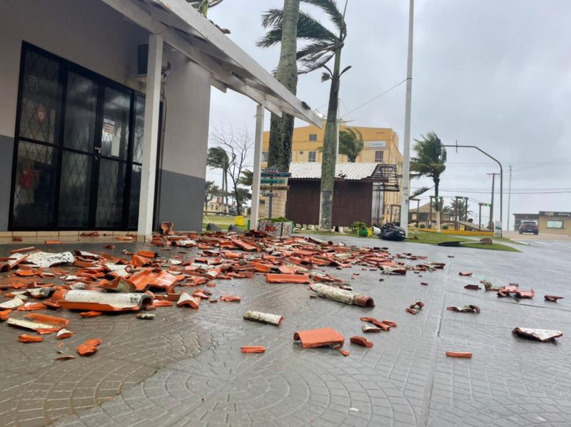 Quase 60 mil unidades continuam sem luz no Norte de SC; Veja cidade