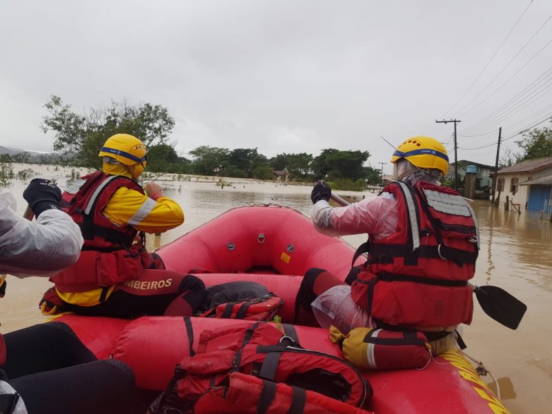Corpo de Bombeiros Militar ficam em alerta para ocorr&ecirc;ncias em decorr&ecirc;ncia da chuva em Santa Catarina – Foto: CBMSC/Arquivo/ND