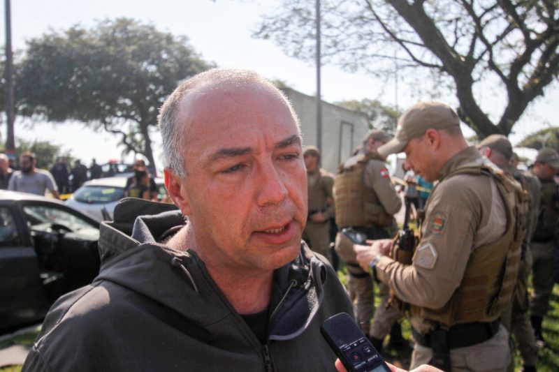 Ara&uacute;jo Gomes destacou que regi&atilde;o central tem policiamento ostensivo – Foto: Leo Munhoz/ND