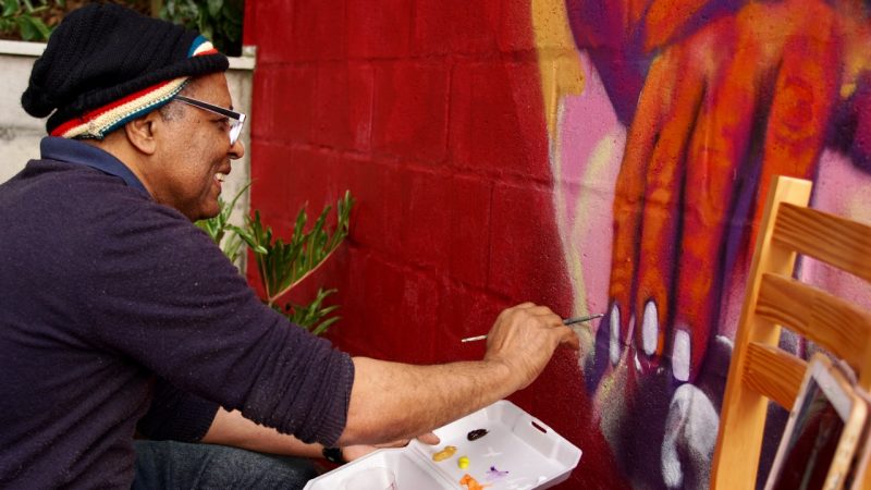 Pai de Gugie, Celso Piarelli ajudou em parte da cria&ccedil;&atilde;o no s&aacute;bado (13) – Foto: Paulo Kurazumi/Divulga&ccedil;&atilde;o/ND