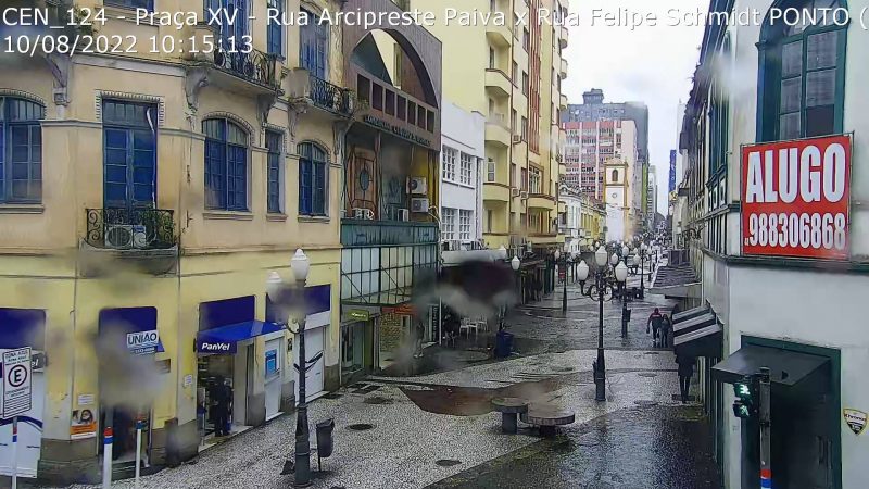 Rua Felipe Schmidt ficou vazia na manh&atilde; desta quarta-feira (10) – Foto: Reprodu&ccedil;&atilde;o/@MonitoramentoSC/ND