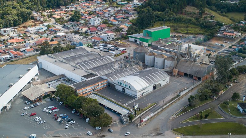 A Cravil surgiu no dia 15 de maio de 1971, unindo cinco cooperativas que atuavam na regi&atilde;o do Alto Vale Catarinense – Foto: Cravil