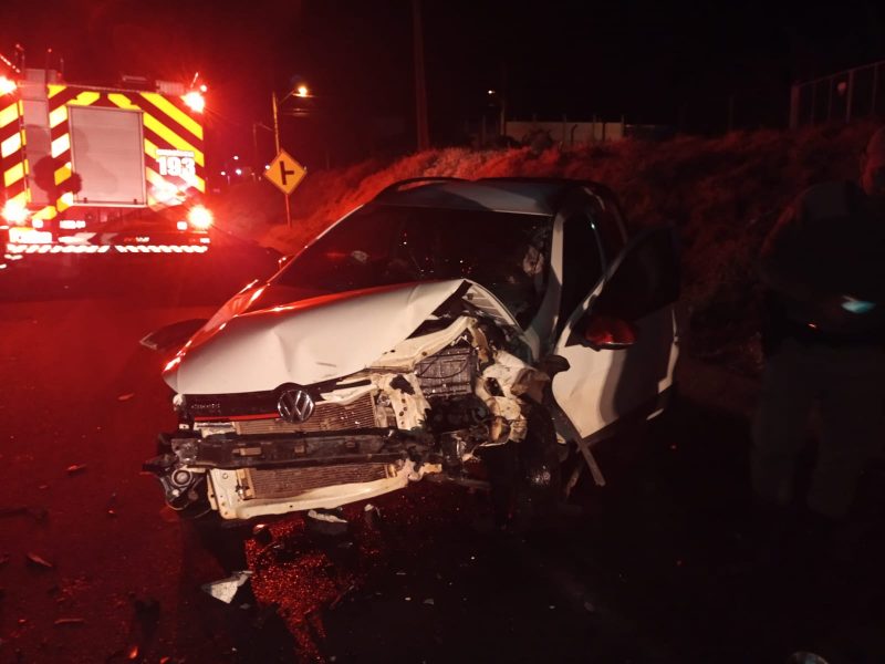 As v&iacute;timas foram levadas ao hospital. – Foto: Corpo de Bombeiros/ND