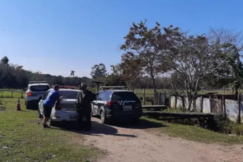 Cabe&ccedil;a e corpo da v&iacute;tima foram encontrados em lugares separados – Foto: Pol&iacute;cia Civil/Divulga&ccedil;&atilde;o